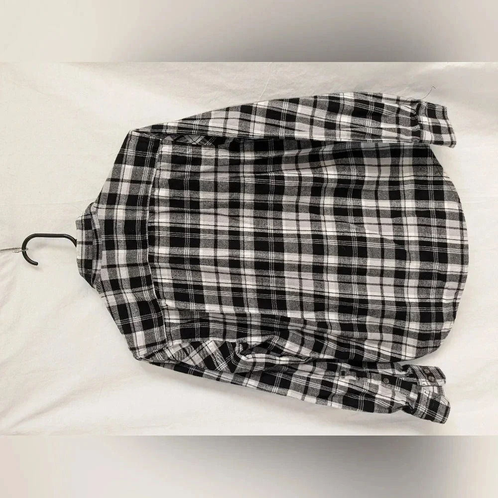 Northwest Territory Plaid button down long sleeve shirt - Picture 2 of 7